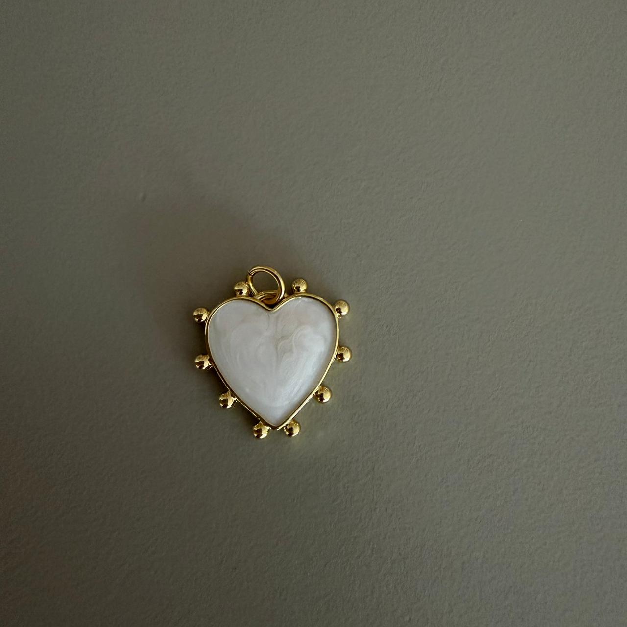 DIJE DE CORAZON BLANCO