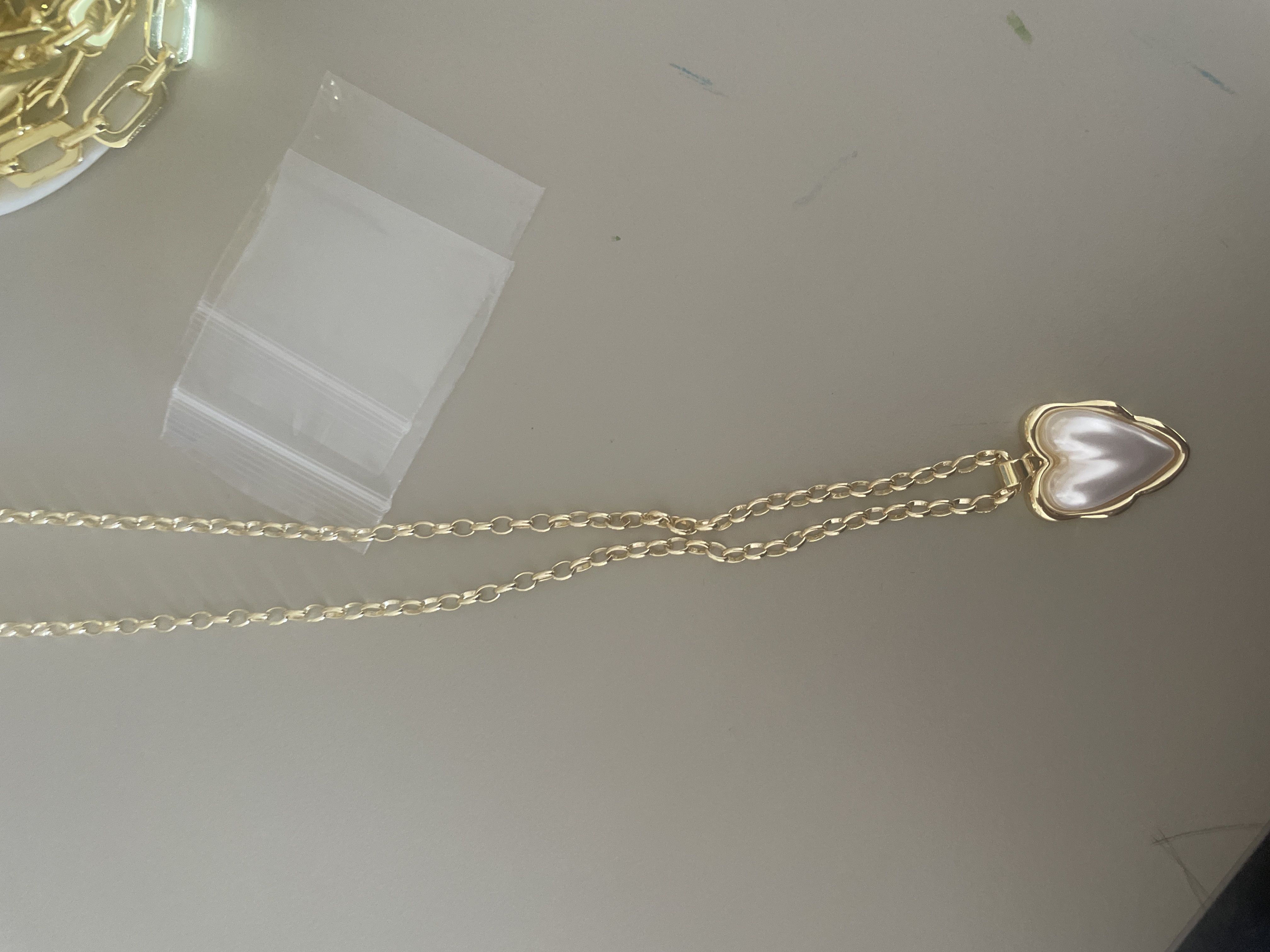 COLLAR GARDENIA