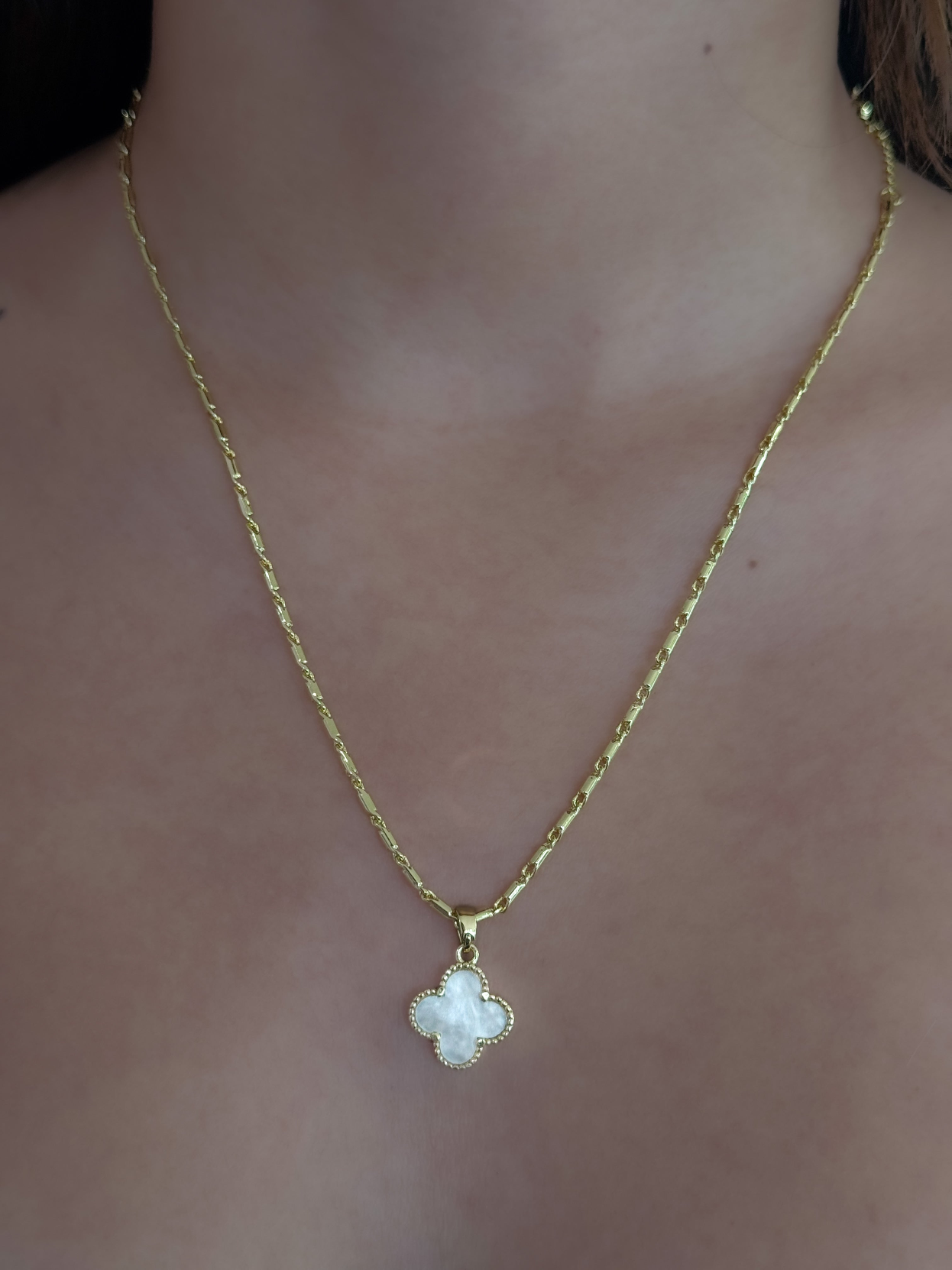 Collar Lucy