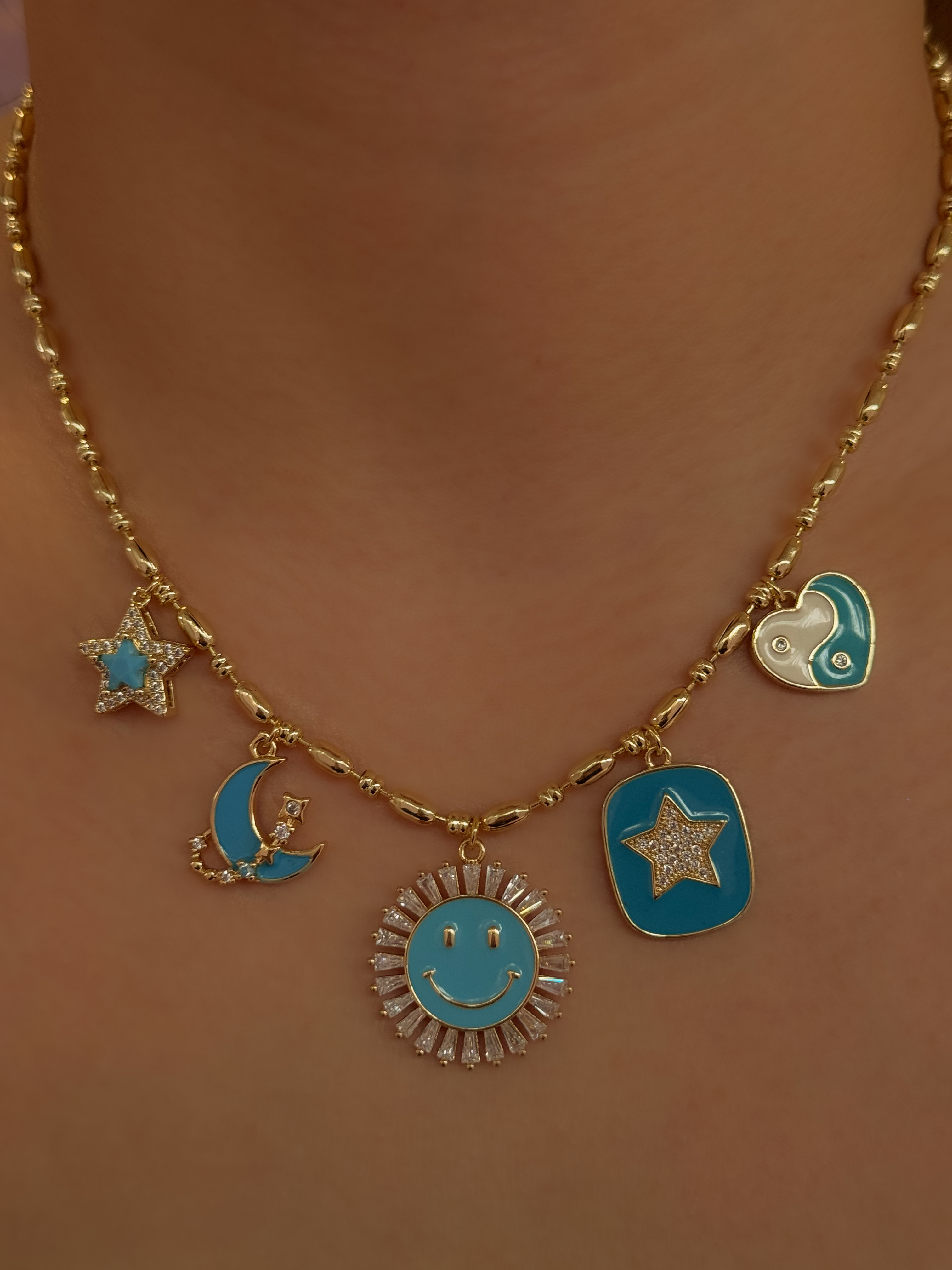 COLLAR INDIGO