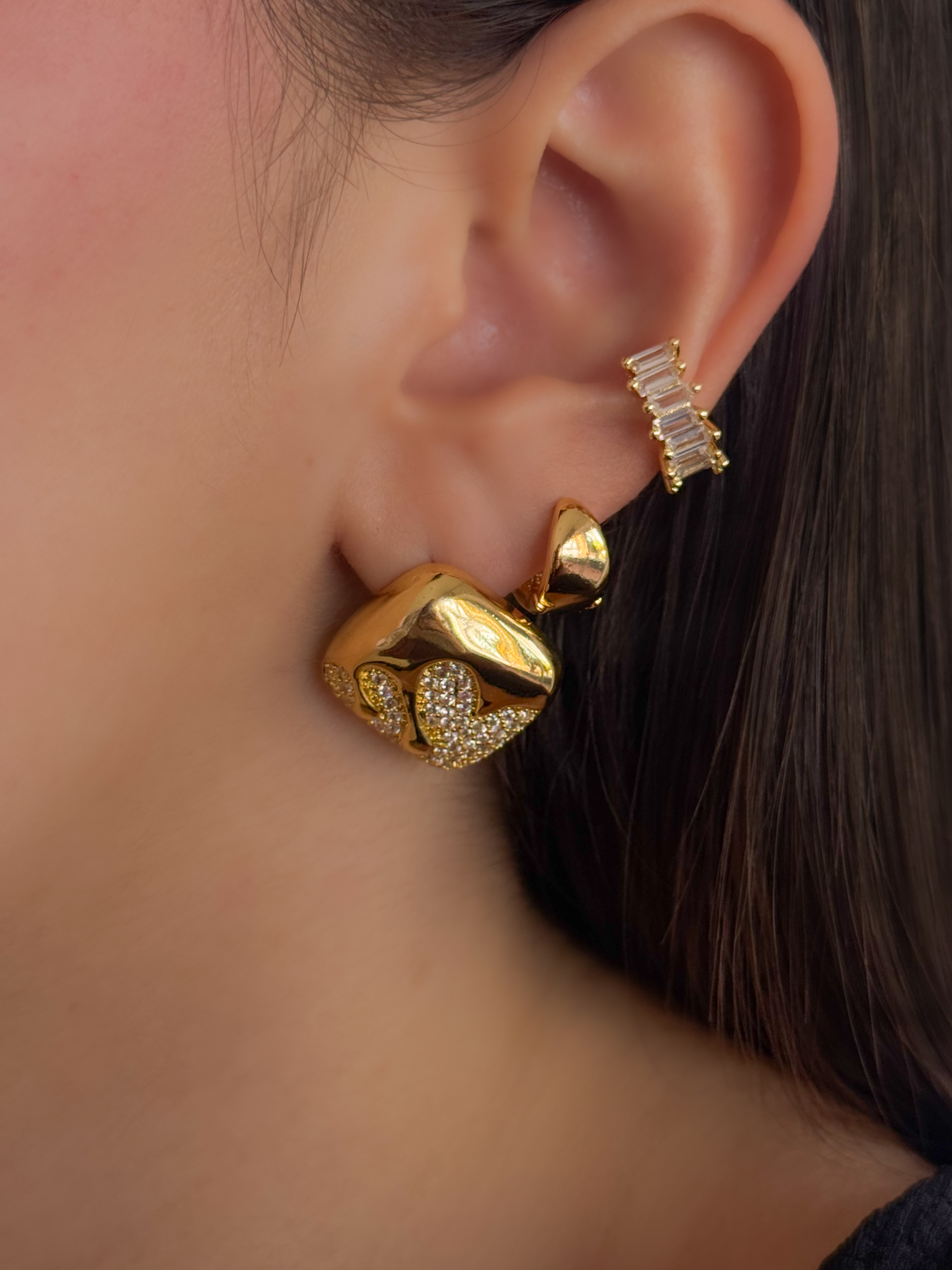 ARETES SERENA