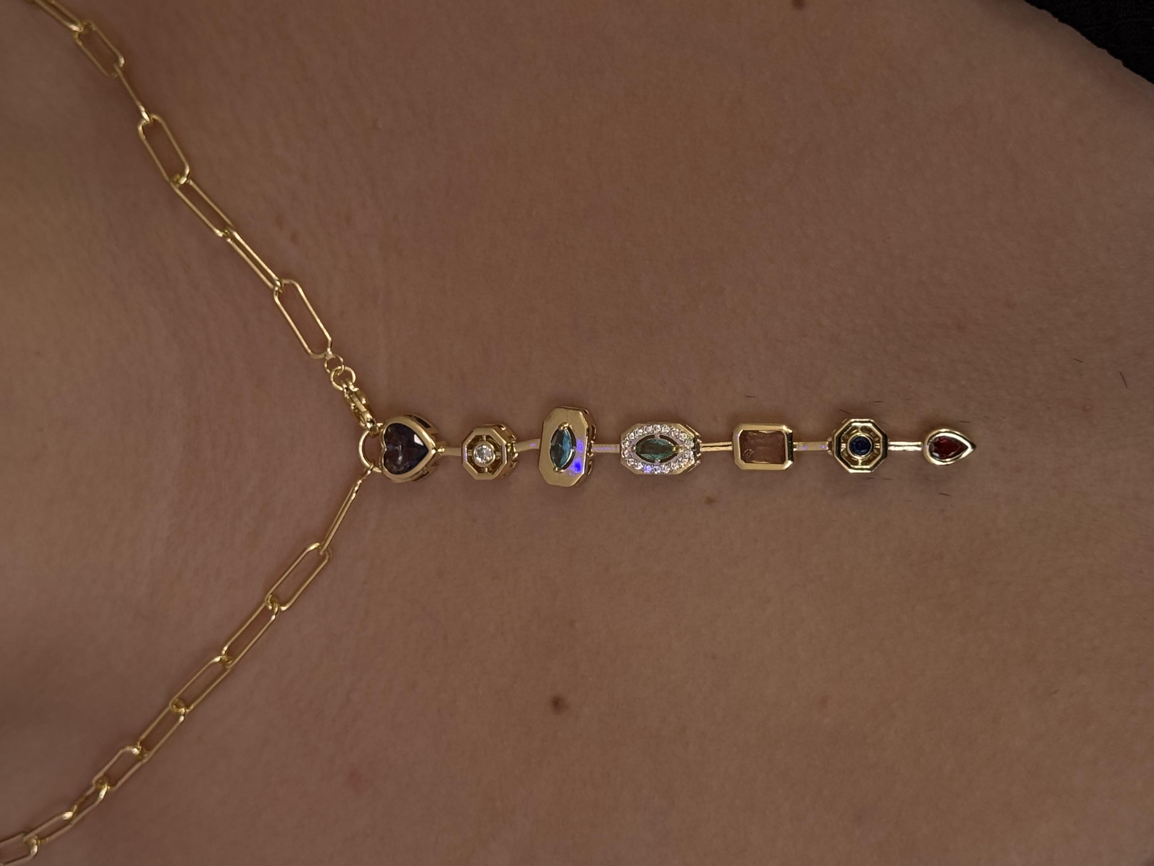 COLLAR MAGNOLIAS