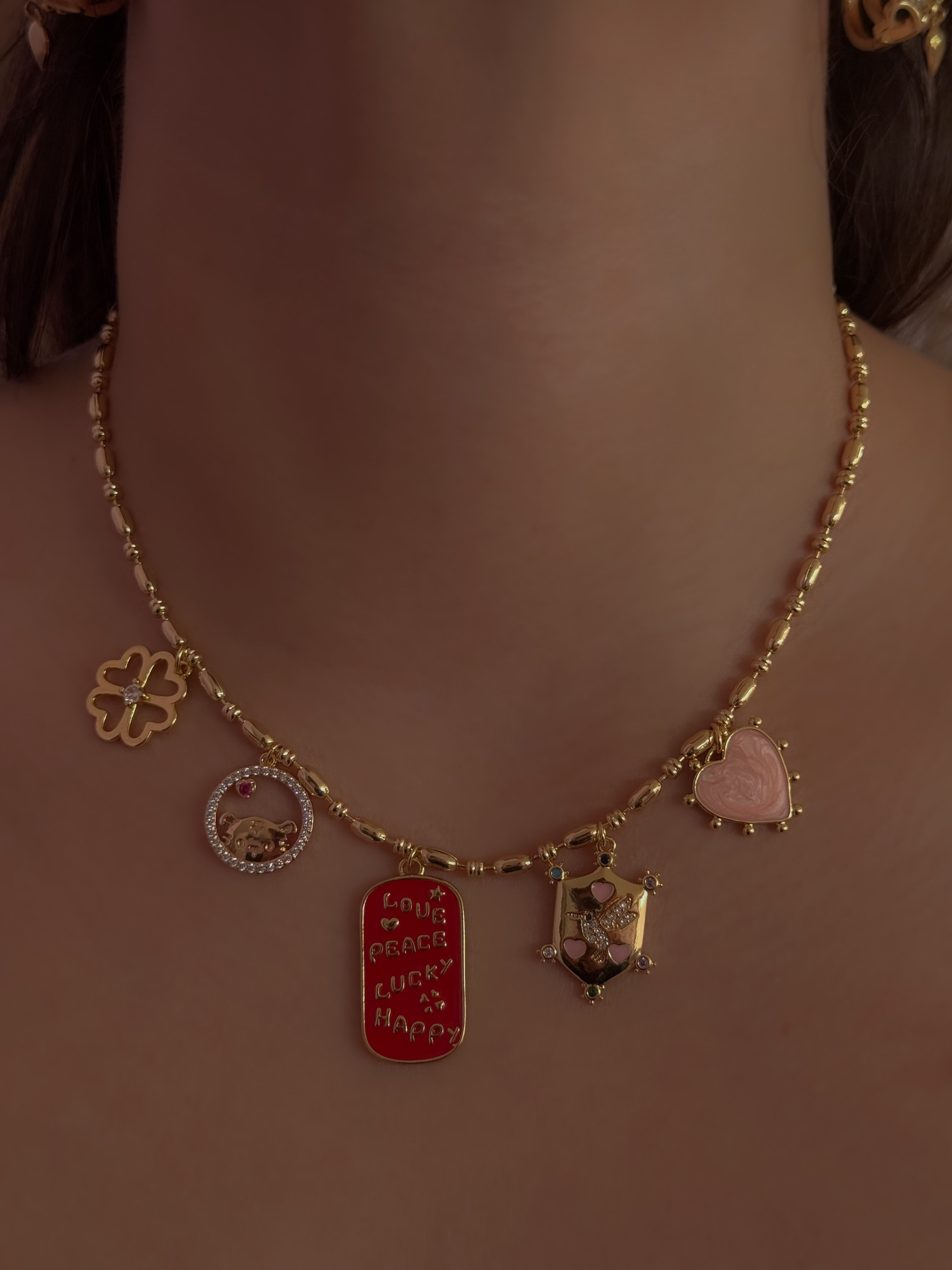 COLLAR CUTE